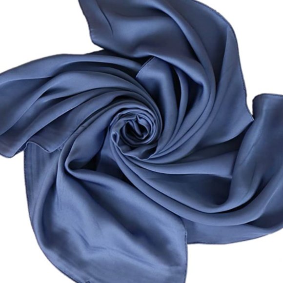 NWOT Blue Silk / Satin Feeling Scarf  27 x 27 " - for neck, hair, bag ect - Picture 3 of 5